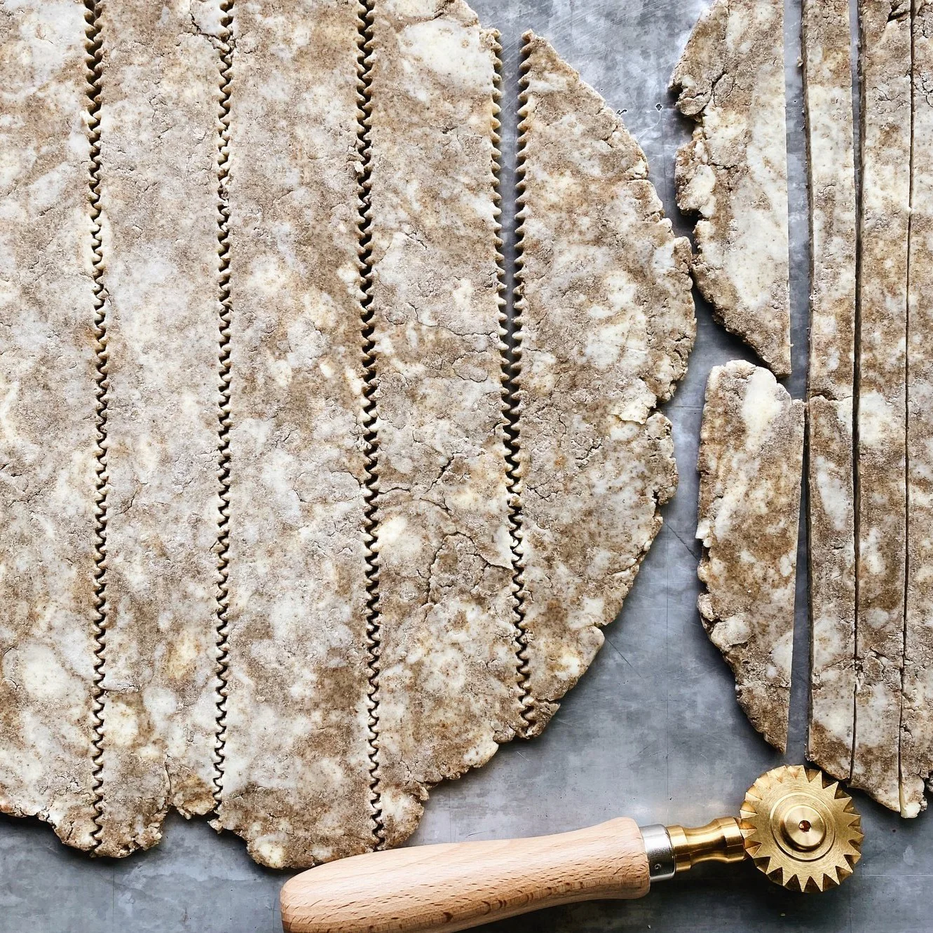 Organic Whole Grain Rye Flour - Image 4